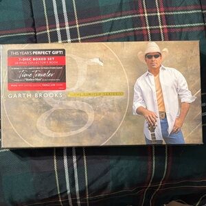 Garth Brooks Limited Series CD Set - Gold